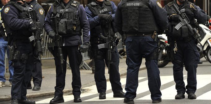 NYPD、テロ警備に警察官1700人以上を配置 - ニューヨークビズ！