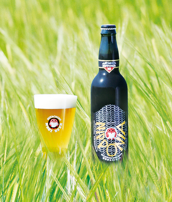那珂市で栽培するビール麦「金子ゴールデン」と日本で開発されたホップ「ソラチエース」を用いて醸造した「ニッポニア」