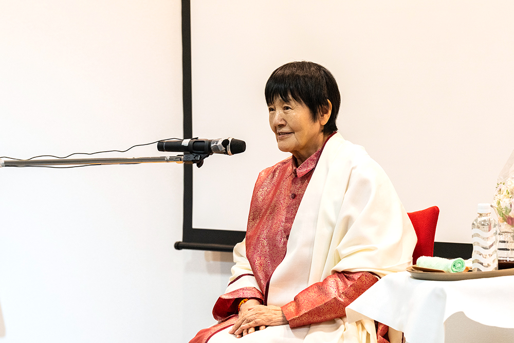 相川圭子の健康ソフトヨガ : 新考案のプラナディで体の硬い人も