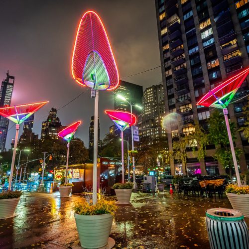 New Festive Lighting Installed to Illuminate Flatiron and Bring Art to the District