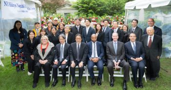 HNMS、「98回忌野口英世墓参会」と「第8回ニューヨーク野口英世記念奨学金授与式」開催