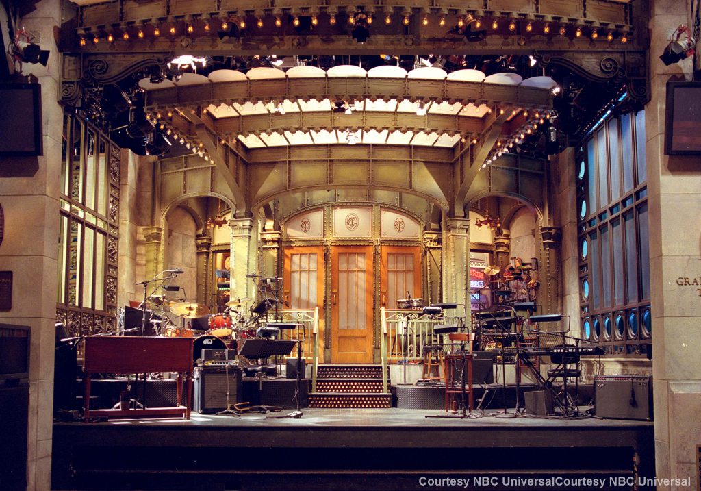 SATURDAY NIGHT LIVEの収録セット　Courtesy NBC Universal