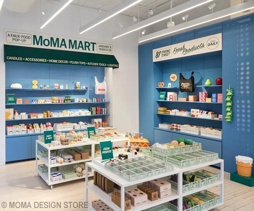 「MoMA Mart」（© MOMA DESIGN STORE）