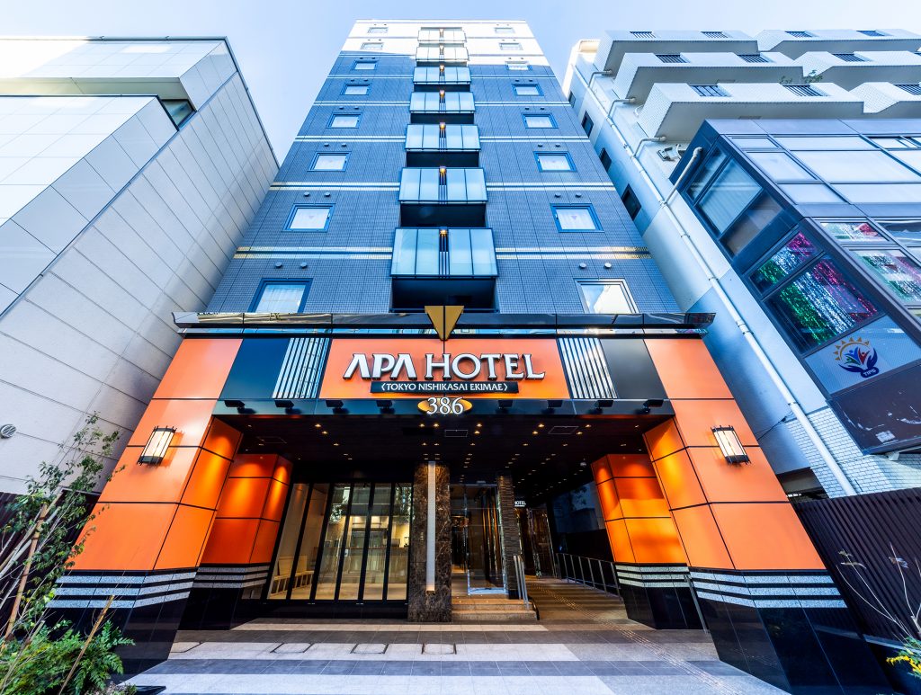 アパホテル〈東京西葛西駅前〉外観
