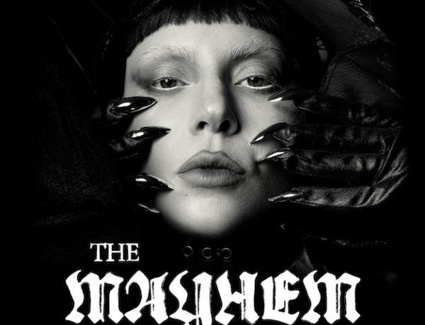 レディー・ガガ、NYを熱狂の渦に