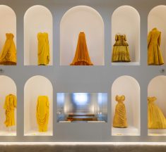 ビヨンセやニコール・キッドマンらがCo-Chairに就任　メトロポリタン美術館で大型ファッション展