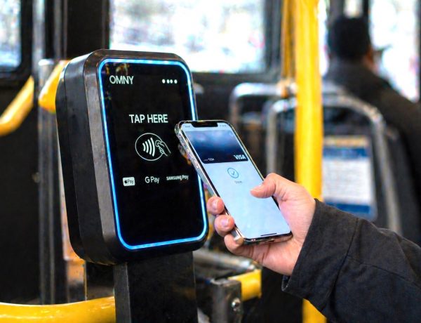 NYCバスで無賃乗車対策強化　“欧州型”検札制度を導入へ