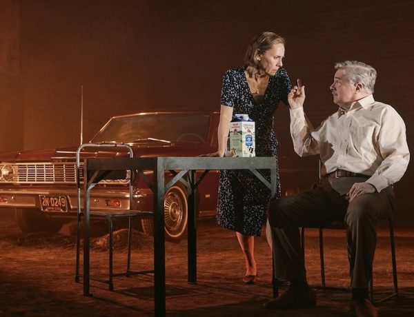 ブロードウェイ上演中、「成功」の夢はなぜ人を壊すのか